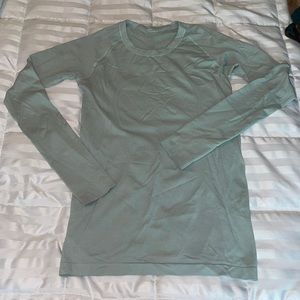 Long sleeve Lululemon- Mint Green